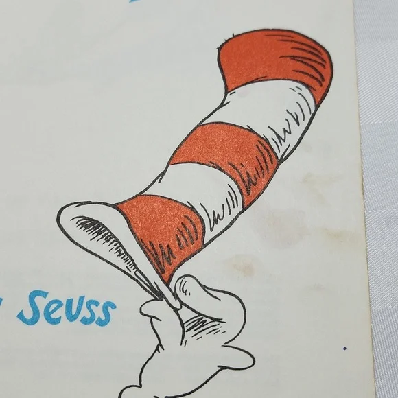 Dr. Seuss Colorful Book Trio - Red, Blue, White - Picture 5 of 8